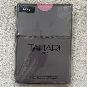 Tahari Home 100% cotton King Pillow Cases 400 thread count, New in packaging